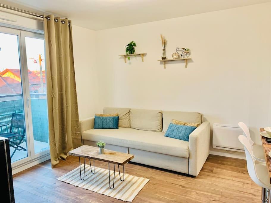 Appartement T2 Ideal Pour Familles Ou Sejour D Affaire Argenteuil Exterior photo